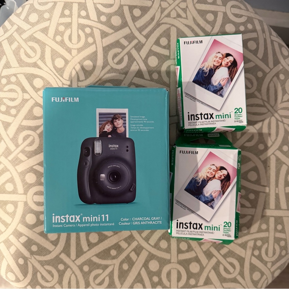 Fujifilm Instax Mini 11 - Charcoal gray